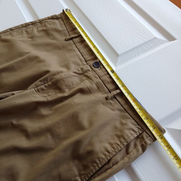 Old Navy Straight Ultimate Built-In Flex Chino Pants 40W x 30L Doe a Deer - Picture 9 of 13